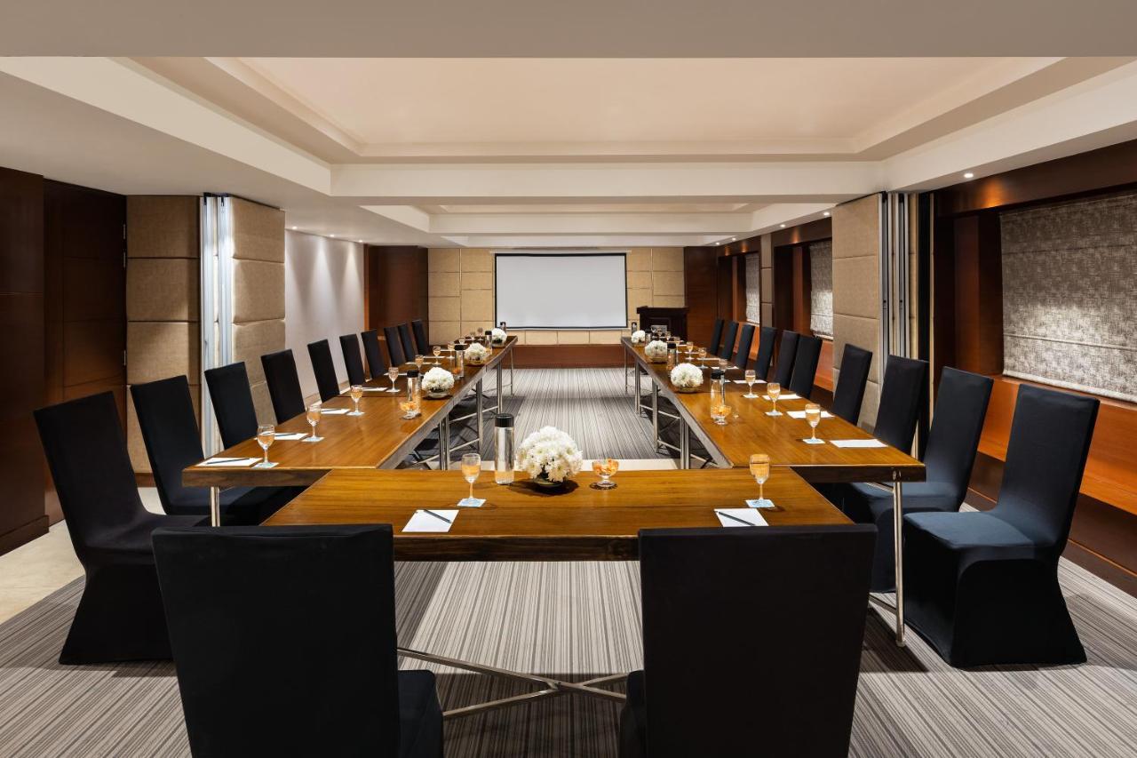 Radisson Jaipur City Center Eksteriør billede Meeting room