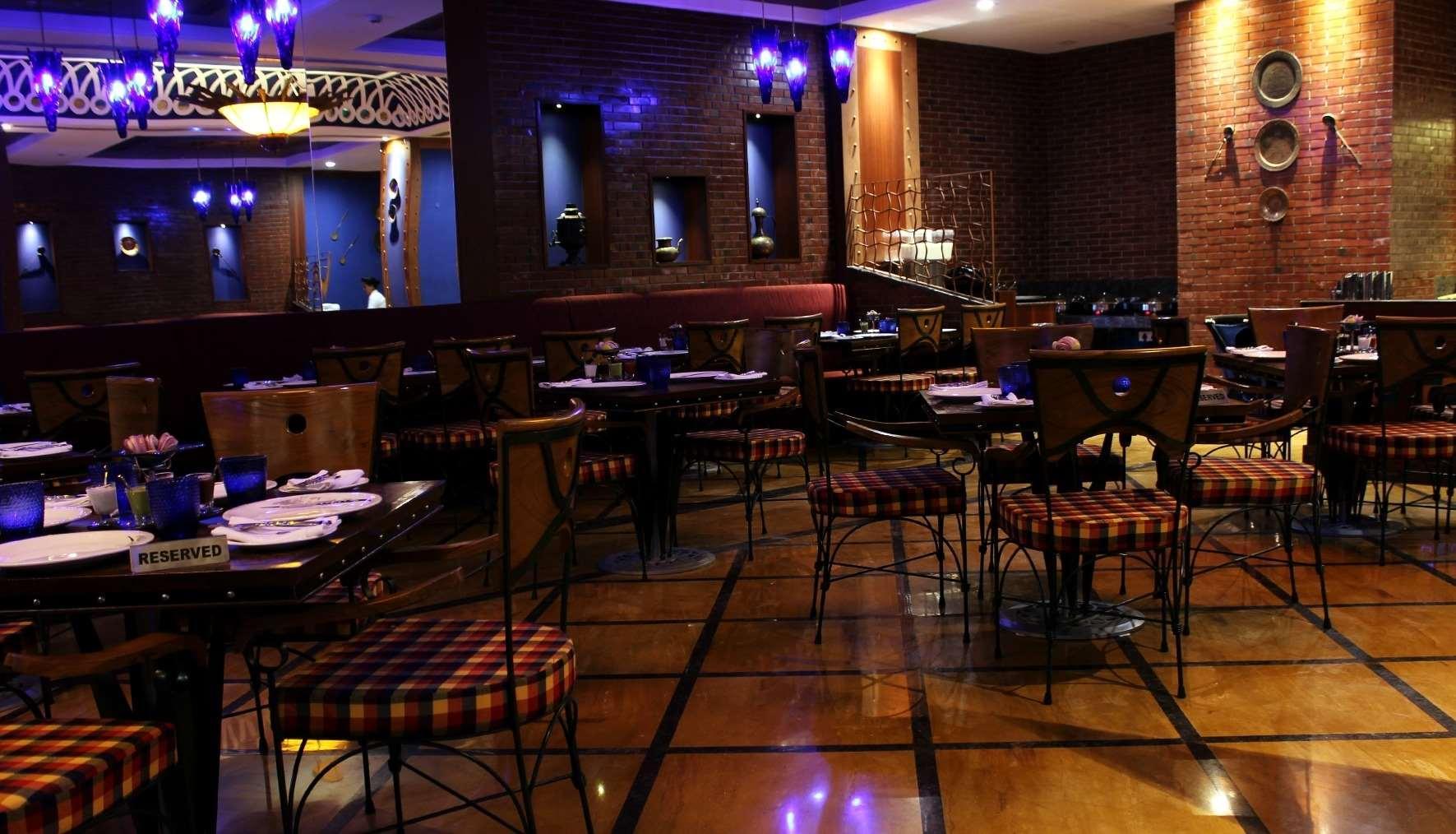 Radisson Jaipur City Center Eksteriør billede The interior of the restaurant